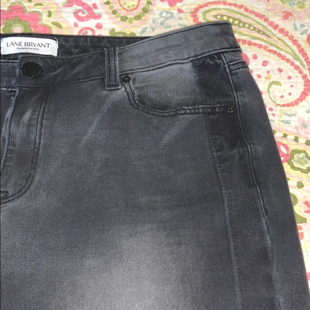 Jeans - Picture 2 of 4